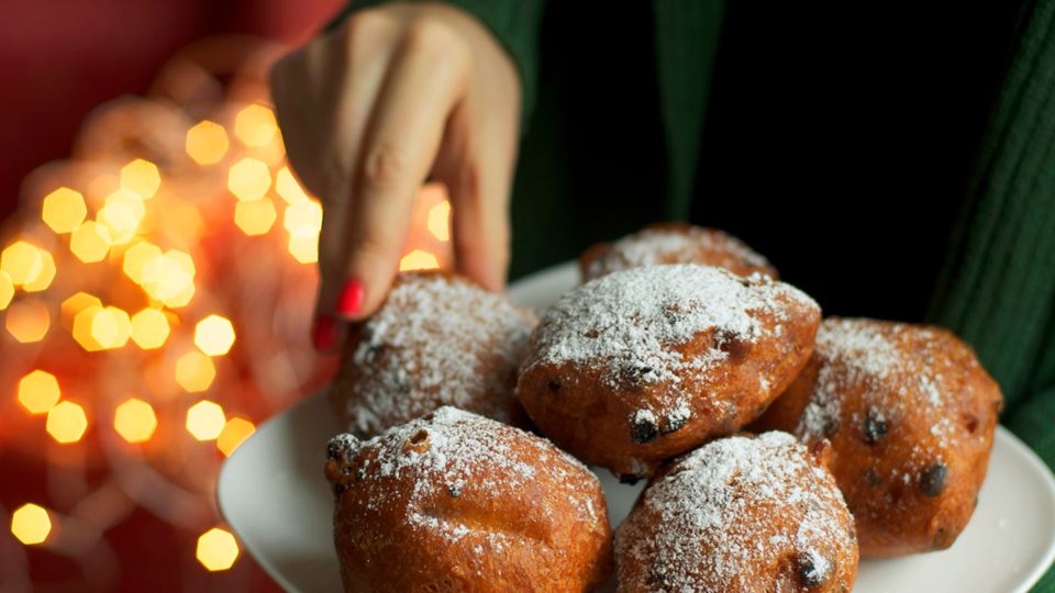 Dit doen oliebollenbakkers de rest van het jaar