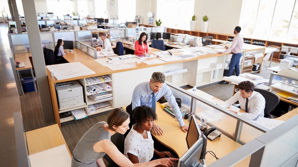 Verplicht eerder op werk is verplicht extra minuten uitbetalen